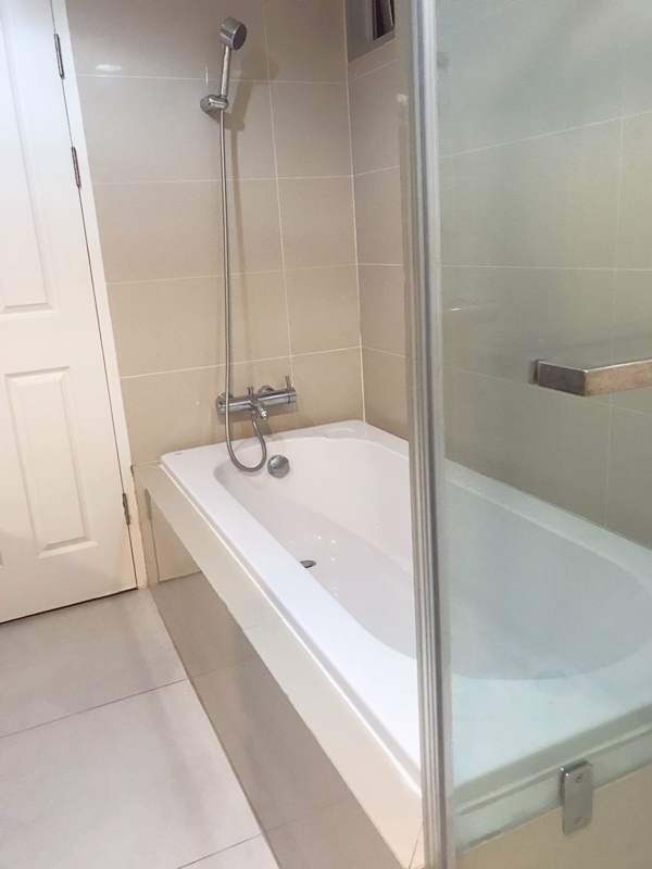 ให้เช่าคอนโด เบลล์ แกรนด์ พระราม 9 พื้นที่ 102 ตร.ม. 3 ห้องนอน เช่า 60,000 บ/ด