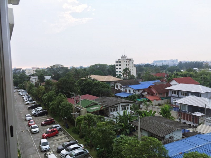 ให้เช่าลุมพินี คอนโดทาวน์ รามอินทรา-ลาดปลาเค้า 1 พื้นที่ 26 ตร.ม. 1 ห้องนอน เช่า 6,500 บ/ด