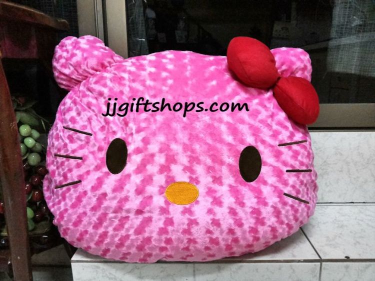หมอนอิงลายคิตตี้ Hello kitty ขนาด 44*58 cm อิงได้หนุนได้ค่ะ