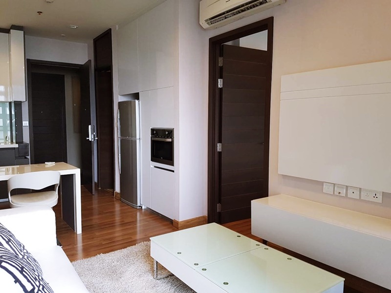 ขายคอนโด ไอวี่ แอมพิโอ พื้นที่ 44 ตร.ม. 1 ห้องนอน ขาย 8.1 ล้านบาท