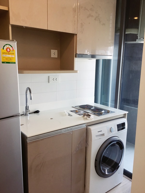 ขายคอนโดไอดีโอ คิว จุฬา-สามย่าน พื้นที่ 24 ตร.ม. สตูดิโอ ขาย 5.6 ล้านบาท