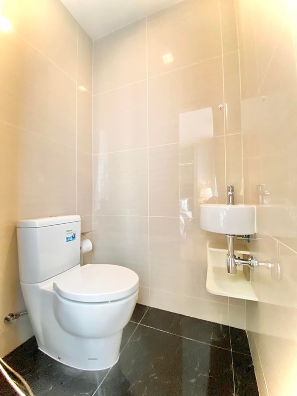 ให้เช่าคอนโด พาร์ค 24 พื้นที่ 60 ตร.ม. 2 ห้องนอน เช่า 50,000 บ/ด