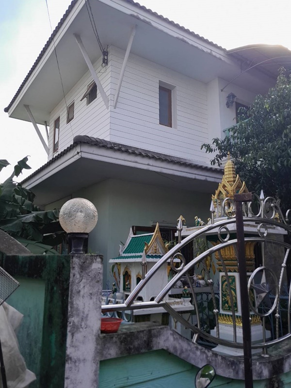 ขายบ้านเดี่ยว 2 ชั้น ย่านบางน้ำผึ้ง พื้นที่ 163 ตรว. 3 ห้องนอน ขาย 10.3 ล้านบาท