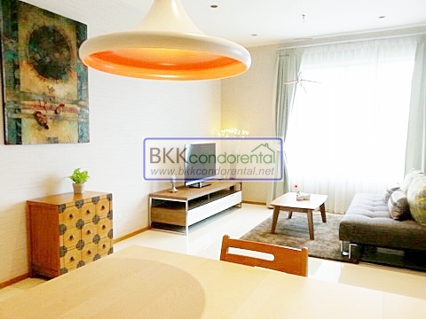 ให้เช่าคอนโด ดิ เอ็มโพริโอ เพลส พื้นที่ 48 ตร.ม. 1 ห้องนอน เช่า 40,000 บ/ด