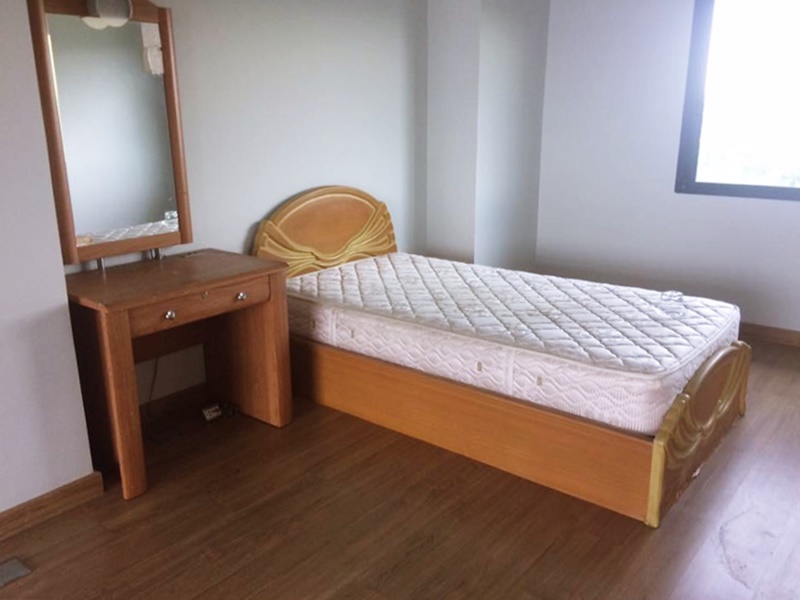 ขายโฮมออฟฟิศ 3.5 ชั้น ย่านประเวศ พื้นที่ 22 ตรว. 3 หองนอน ขาย 12 ล้านบาท