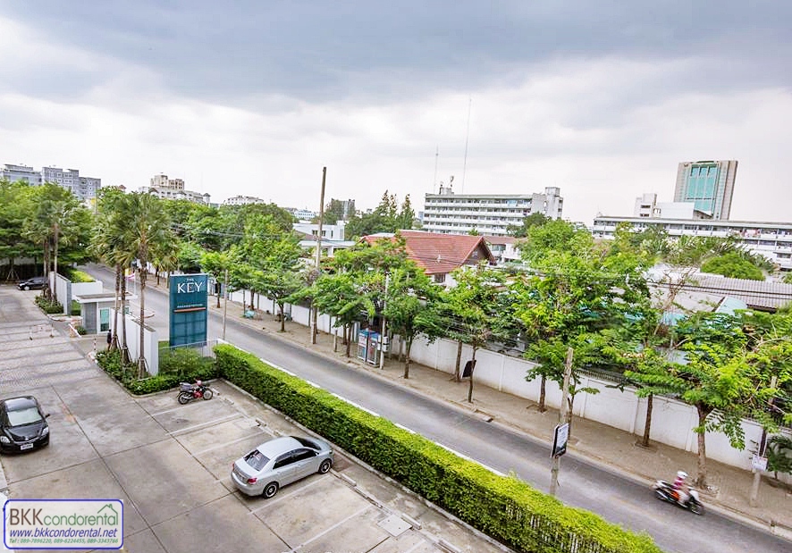 ขายคอนโด เดอะ คีย์ พหลโยธิน ตึก D ชั้น X พื้นที่ 33 ตร.ม. 1 ห้องนอน ขาย 2.37 ล้านบาท