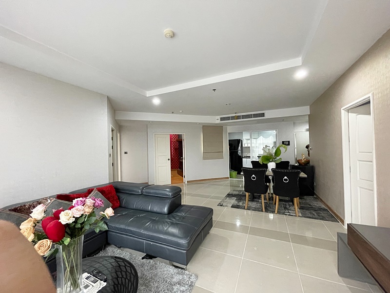 ขายคอนโด ศุภาลัย เวลลิงตัน พื้นที่ 137 ตร.ม. 3 ห้องนอน. ขาย 11.5 ล้านบาท