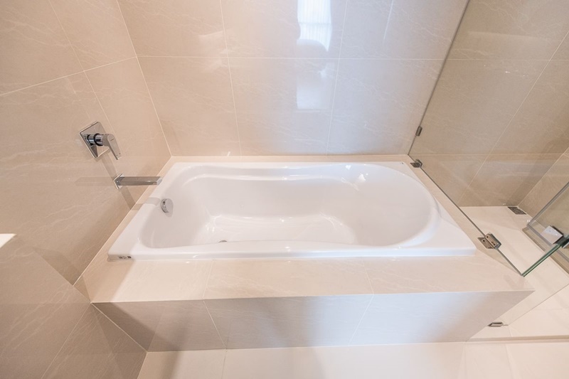 ให้เช่าคอนโด วีธารา สุขุมวิท 36 พื้นที่ 67 ตร.ม. 2 ห้องนอน. เช่า 35,000 บ/ด