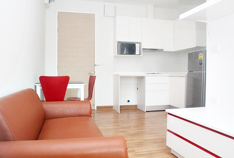 ให้เช่าคอนโด เดอะ โคสต์ แบงค็อก พื้นที่ 35 ตรม. 1 ห้องนอน. เช่า 17,000 บาท/เดือน