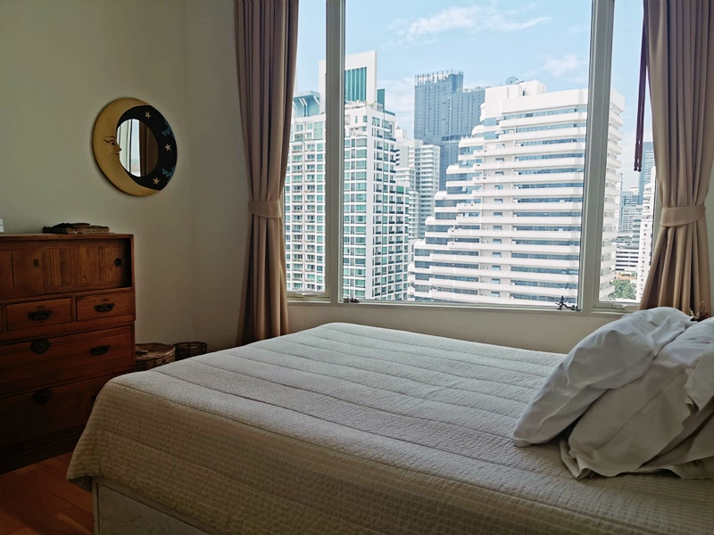 ให้เช่าคอนโด รอย์ช ไพรเวท เรสซิเดนซ์ส พื้นที่ 178 ตรม. 3 ห้องนอน เช่า 150,000 บ/ด