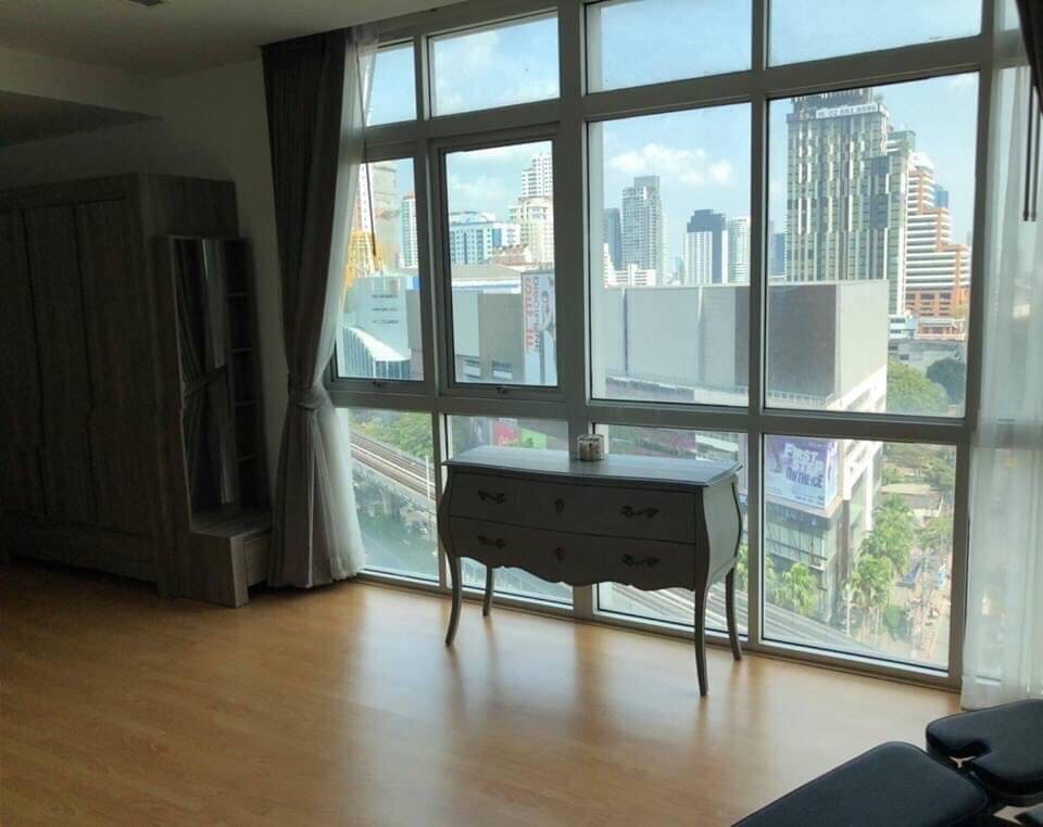 ให้เช่าคอนโด ณุศาศิริ แกรนด์ พื้นที่ 173 ตรม 3 ห้องนอน . วิวเมือง เช่า 85,000 บาท/เดือน