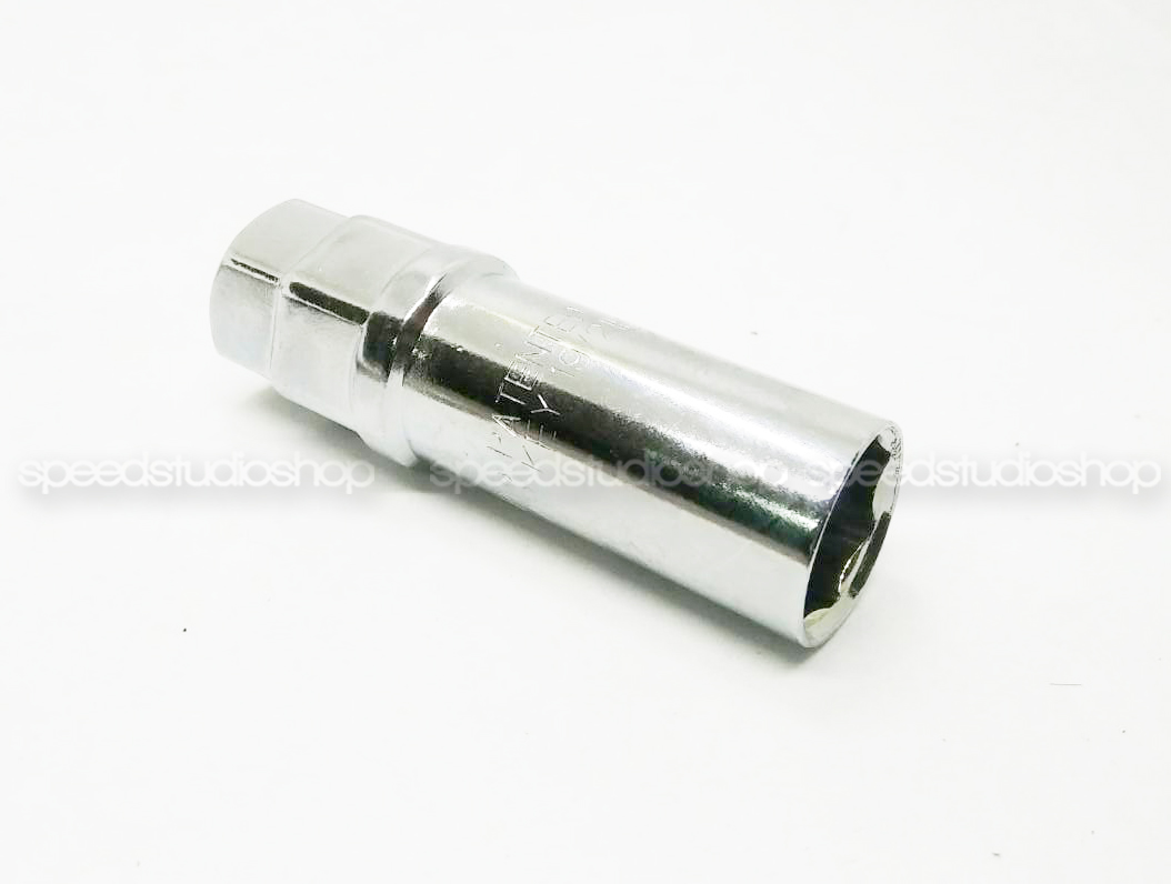 น๊อตล้อ เหล็ก เบอร์ 17 ขนาดเกลียว 1.5 สีเงิน 16 ตัว พร้อมบลอค ใช้กับรถ TOYOTA / HONDA / MITSUBISHI / MAZDA / ISUZU / DAIHATSU