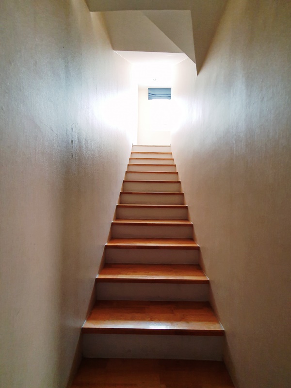 ขายทาวน์โฮม 3ชั้น ย่านรามคำแหง 39 พื้นที่ 32.2 ตรว. 3 ห้องนอน ขาย 6.9 ล้านบาท