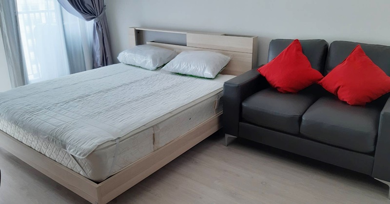 ให้เช่าคอนโด ริธึ่ม รางน้ำ พื้นที่ 28 ตร.ม. สตูดิโอ เช่า 20,000 บ/ด