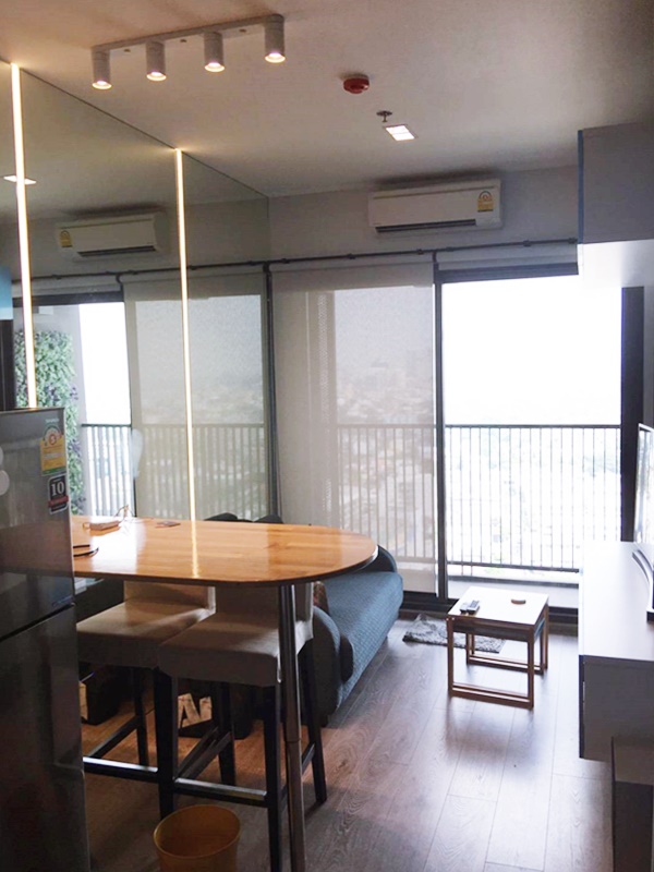 ให้เช่าคอนโด วิสซ์ดอม อเวนิว รัชดา-ลาดพร้าว พื้นที่ 35 ตร.ม. 1 ห้องนอน เช่า 23,000 บ/ด