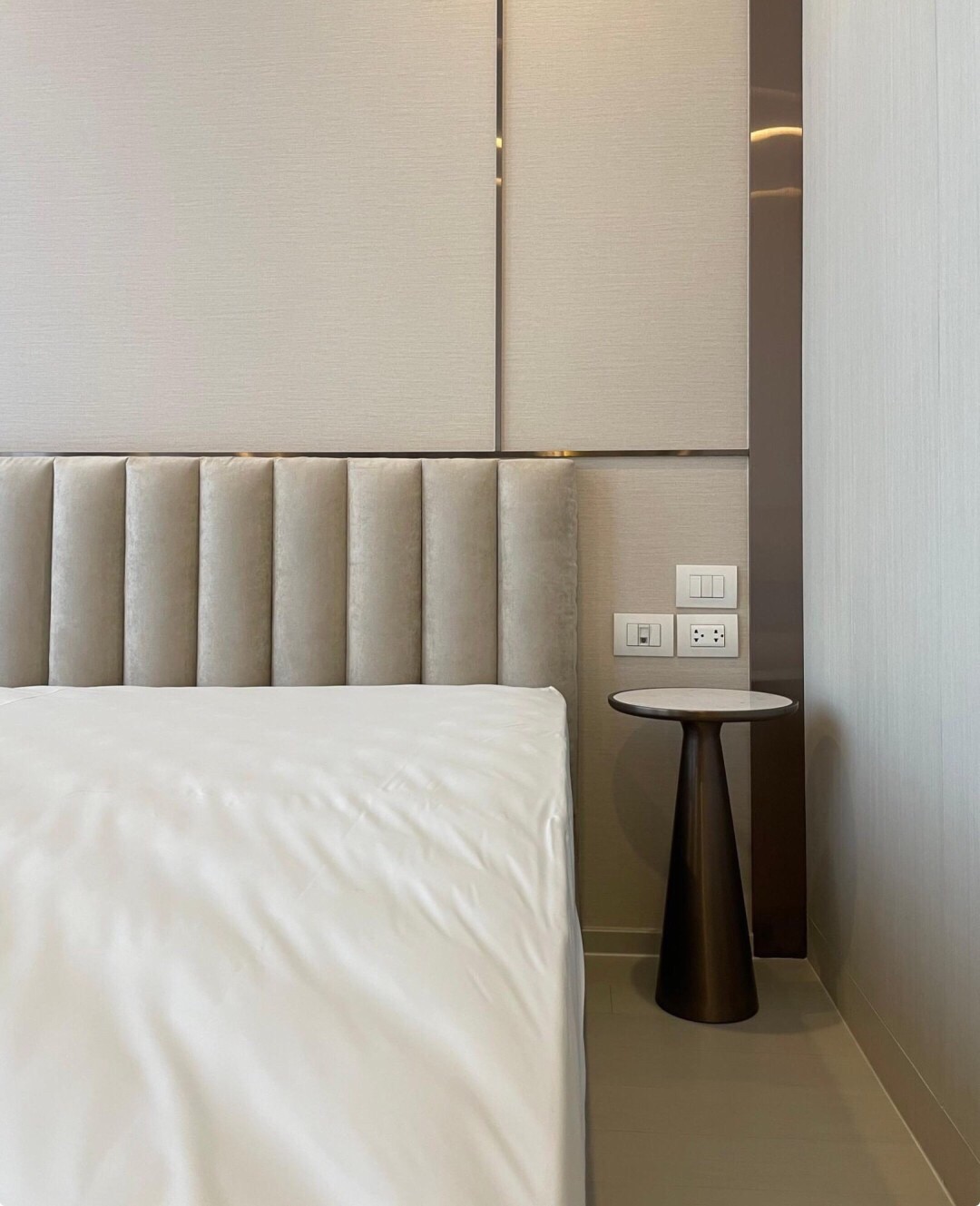 ให้เช่าคอนโด โนเบิล เพลินจิต พื้นที่ 81 ตร.ม. 2 ห้องนอน เช่า 90,000 บ/ด