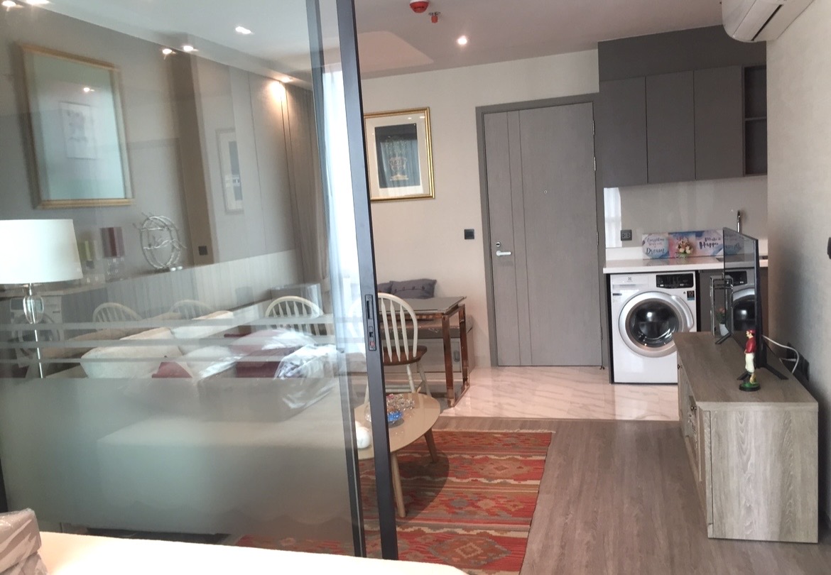 ให้เช่าคอนโด ริทึ่ม เอกมัย พื้นที่ 35 ตร.ม. 1 ห้องนอน เช่า 35,000 บ/ด