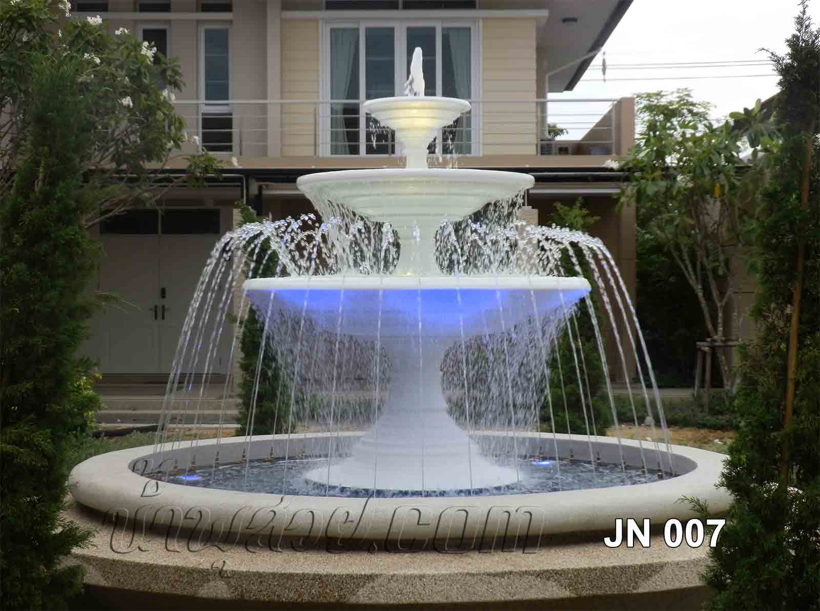 บ่อน้ำพุวงกลม พานน้ำพุ 3 ชั้น ที่บ้านคุณจิรณี ที่ถ.เลียบคลองภาษีเจริญ