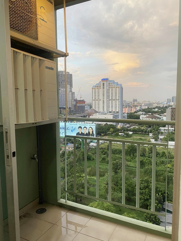 ให้เช่าคอนโด ลุมพินี พาร์ค พระราม 9–รัชดา พื้นที่ 26 ตร.ม. 1 ห้องนอน เช่า 11,000 บ/ด