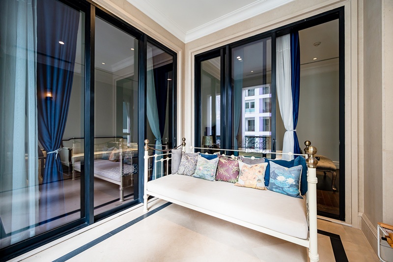 ให้เช่าคอนโด ไนน์ตี้เอท ไวร์เลส พื้นที่ 132 ตร.ม. 2 ห้องนอน เช่า 180,000 บ/ด