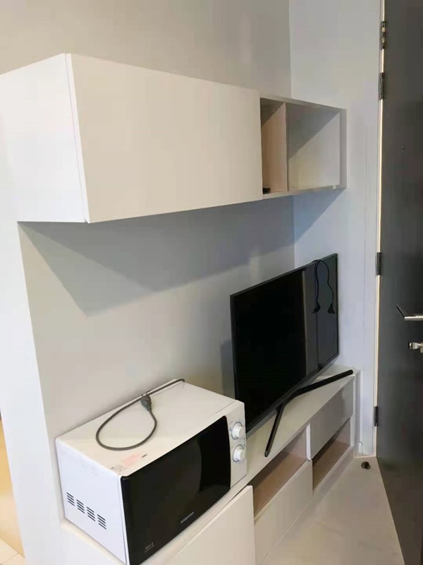 ให้เช่าคอนโด เดอะ โพรดิจี้ พื้นที่ 23 ตร.ม. สตูดิโอ เช่า 8,000 บาท/เดือน