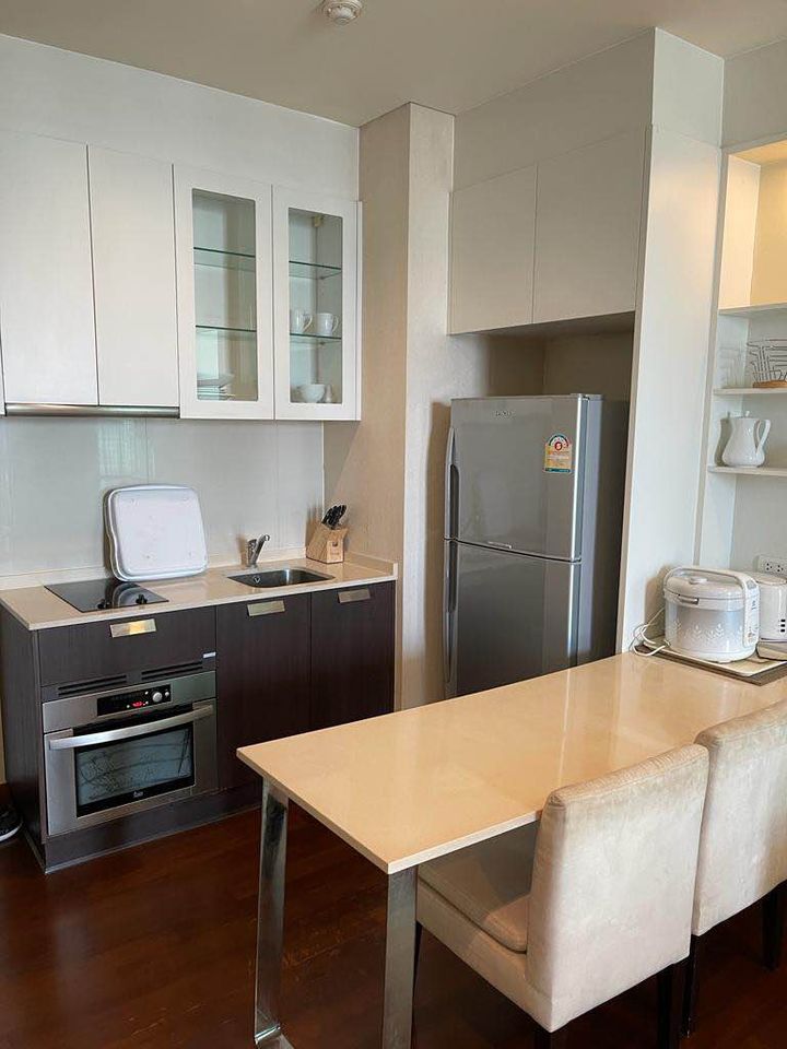 ให้เช่าคอนโด ไอวี่ ทองหล่อ พื้นที่ 45 ตร.ม. 1 ห้องนอน ให้เช่า 42,000 บ/ด