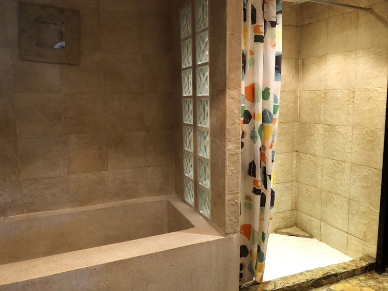 ให้เช่าคอนโด ท็อป วิว ทาวเวอร์ พื้นที่ 76 ตร.ม. 2 ห้องนอน เช่า 35,000 บ/ด