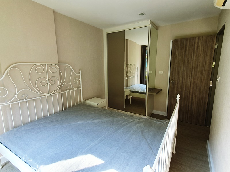 ให้เช่าคอนโด เมโทร ลักซ์ รัชดา พื้นที่ 28 ตร.ม. 1 ห้องนอน เช่า 10,000 บ/ด