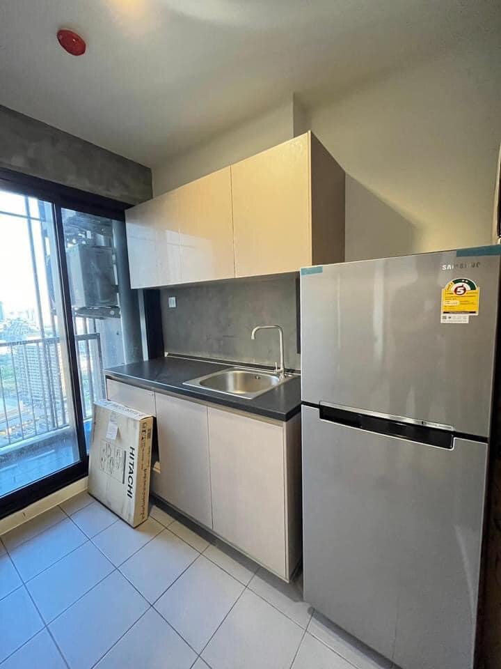 ให้เช่า คอนโด เดอะ โพลิแทน รีฟ พื้นที่ 26 ตรม. 1 ห้องนอน เช่า 8,500 บาท/เดือน