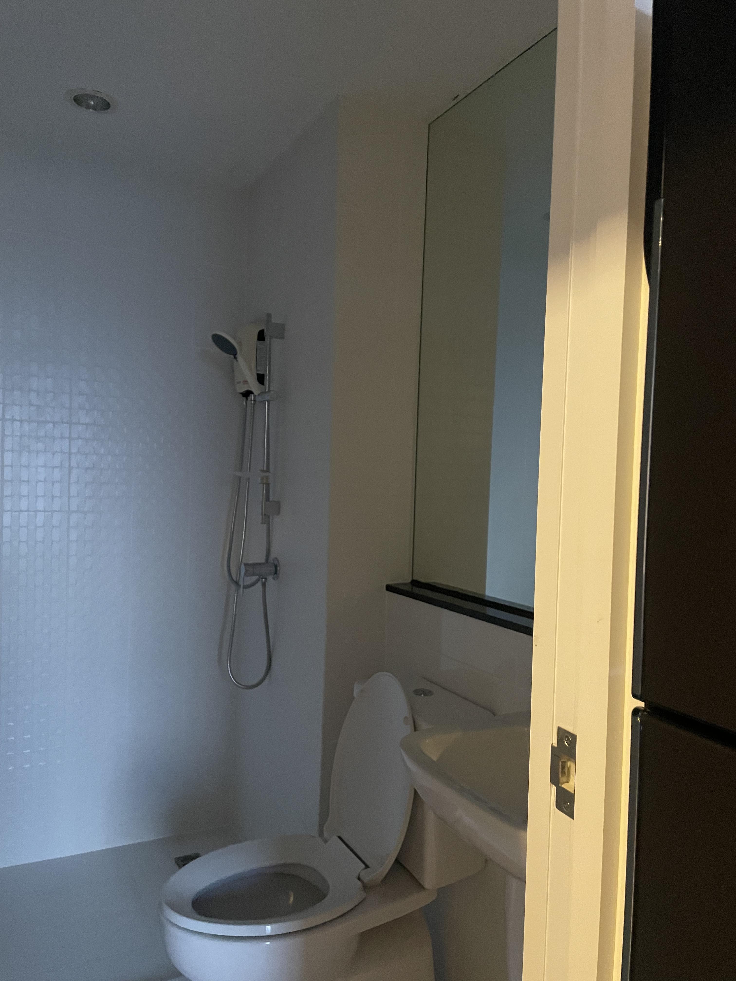 The tree interchange 2 ห้องนอน 2 ห้องน้ำ 64 ตรม