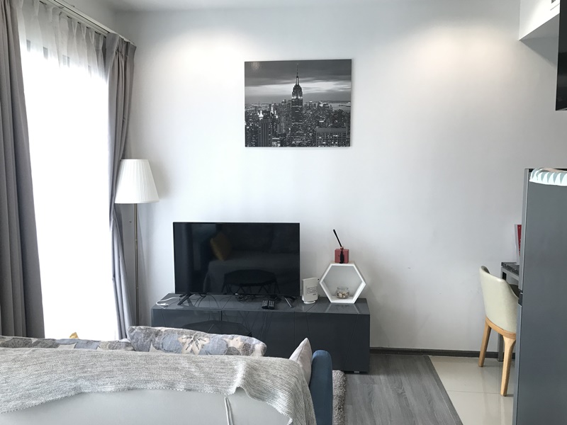 ให้เช่าคอนโด เดอะ ริช สาทร-ตากสิน พื้นที่ 35 ตร.ม. 1 ห้องนอน เช่า 12,000 บ/ด