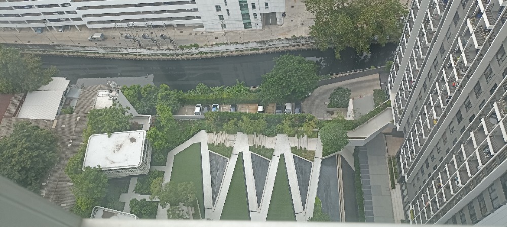 ขายคอนโด แชปเตอร์ วัน ชายน์ บางโพ 22 ตรม. สตูดิโอ วิวแม่น้ำและสวน ขาย 1.89 ลบ.