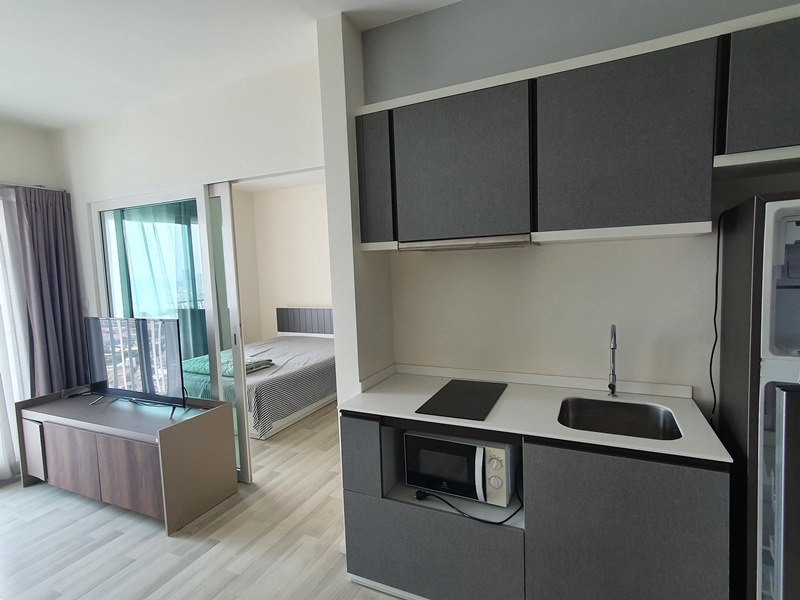 ให้เช่าคอนโด เดอะคีย์ สาทร-เจริญราษฎร์ พื้นที่ 31 ตร.ม. 1 ห้องนอน เช่า 12,000 บ/ด