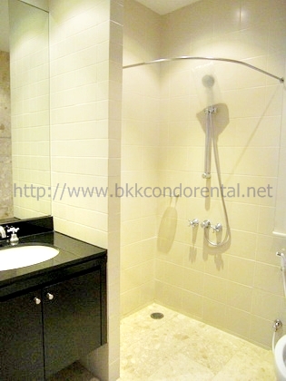 ให้เช่าหมู่บ้าน Bangkok Villa บ้านเดี่ยว 2 ชั้น พื้นที่ 65 ตร.ว