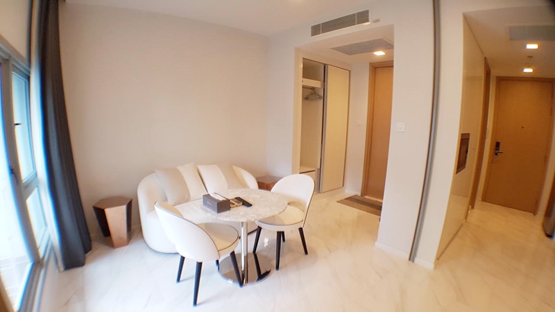 ให้เช่าคอนโด ไฮด์ สุขุมวิท 11 พื้นที่ 33.99 ตร.ม. 1 ห้องนอน เช่า 16,900 บ/ด