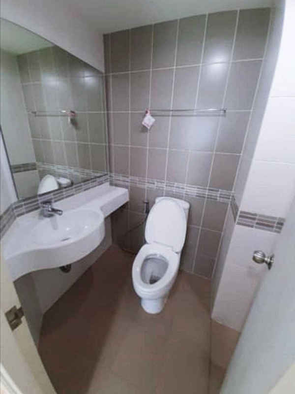 ให้เช่า ลุมพินี เพลส ศรีนครินทร์-หัวหมาก สเตชั่น 23.5 ตร.ม. 1 ห้องนอน เช่า 9,500 บ/ด