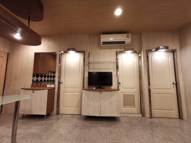 ให้เช่าคอนโด สาธรเฮ้าส์ พื้นที่ 55 ตร.ม. 1 ห้องนอน เช่า 20,000 บ/ด