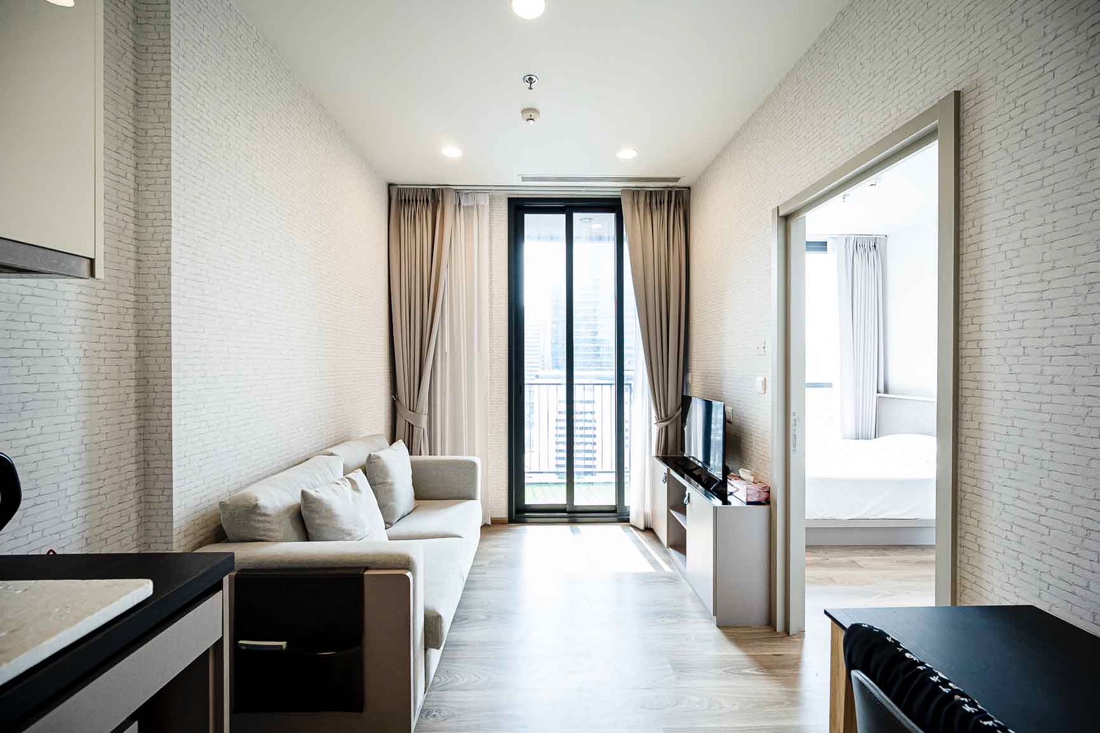 ให้เช่า OKA HAUS Sukhumvit 36 (โอกะ เฮาส์ สุขุมวิท 36) 1 ห้องนอน