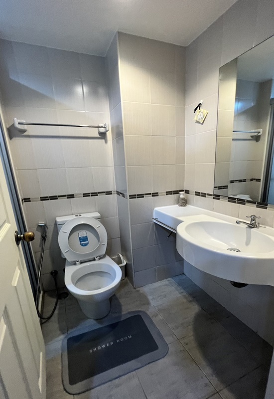 ให้เช่าคอนโด ลุมพินี วิลล์ รามอินทรา-หลักสี่ พื้นที่ 25.5 ตร.ม. 1ห้องนอน เช่า 6,500 บ/ด