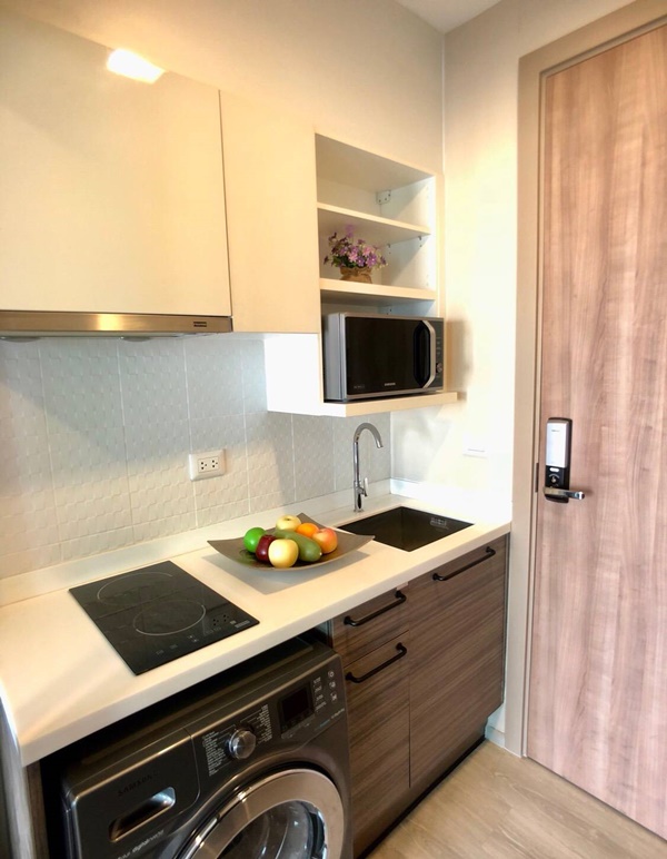 ให้เช่าคอนโดเลต มิสท์ พระราม 9 พื้นที่ 35 ตร.ม. 1 ห้องนอน เช่า 15,500 บ/ด