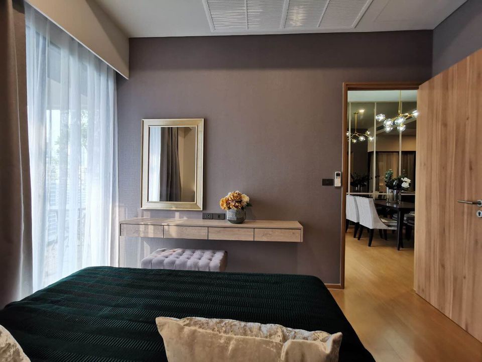 ขายคอนโด ไซมิส เอ๊กซ์คลูซีพ สุขุมวิท 31 พื้นที่ 70 ตร.ม. 2 ห้องนอน ขาย 14.9 ล้านบาท