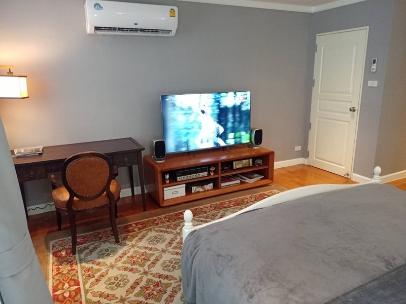 ขายคอนโด ศุภาลัย เพลส สุขุมวิท 39 พื้นที่ 136 ตรม. 2 ห้องนอน ขาย 11.1 ล้านบาท