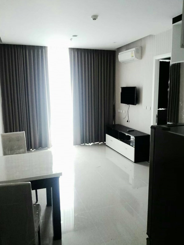 ให้เช่าคอนโด ทีซี กรีน พระราม 9 พื้นที่ 38 ตรม.1 ห้องนอน ให้เช่า 15,000 บ/ด