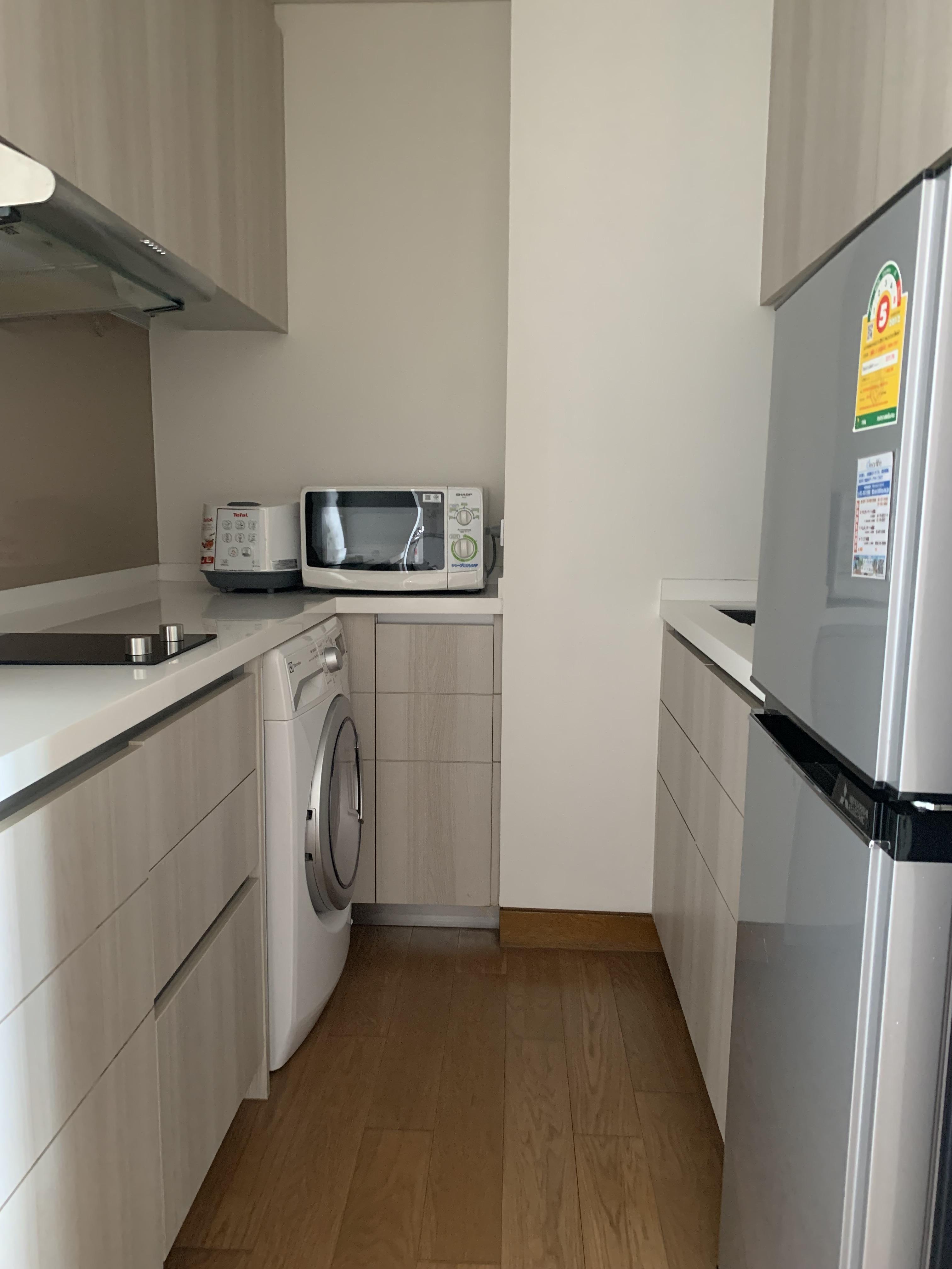 ให้เช่าคอนโด เดอะ ลุมพินี 24 พื้นที่ 55.02 ตร.ม. 2 ห้องนอน 2 ห้องน้ำ เช่า 35,000 บ/ด