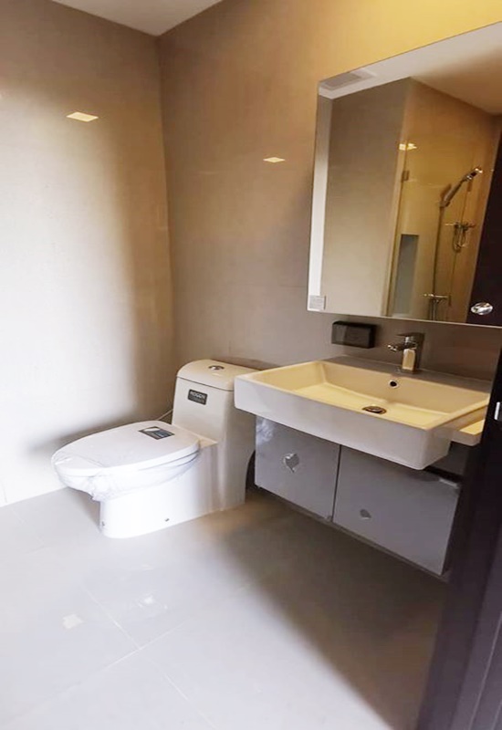 ให้เช่าคอนโด ลิสส์ รัชโยธิน พื้นที่ 28.2 ตร.ม. 1 ห้องนอน เช่า 13,500 บ/ด