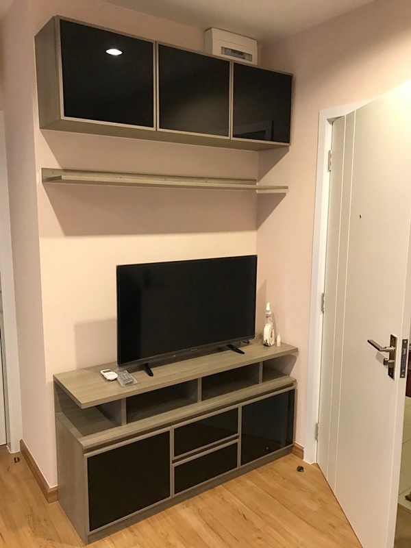 ขาย/ให้เช่า คอนโด เดอะ ทรี อินเตอร์เชนจ์ 23 ตร.ม. สตูดิโอ เช่า 8,000 บ/ด ขาย 2.5 ล.