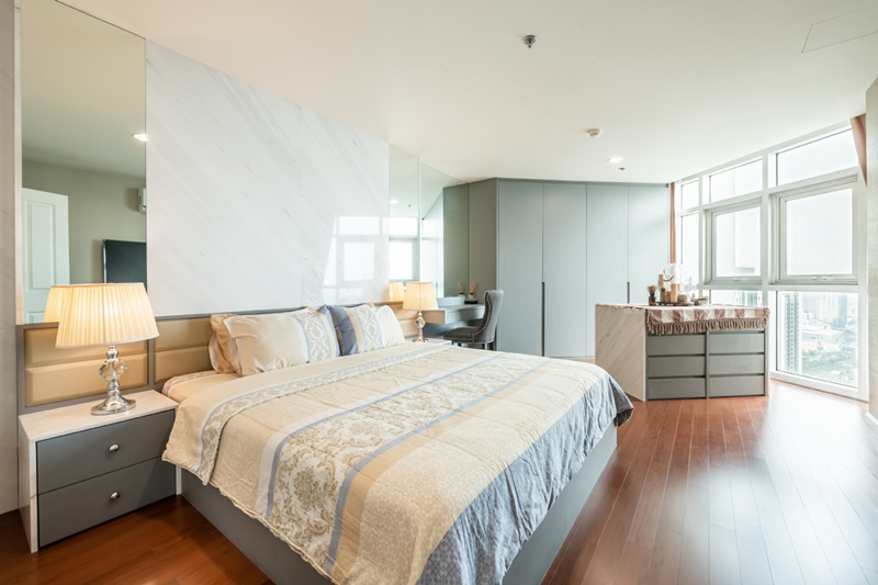 ขาย/ให้เช่า เบลล์ แกรนด์ พระราม 9 108 ตร.ม. 3 ห้องนอน เช่า 90,000 บ/ด ขาย 22 ลบ.