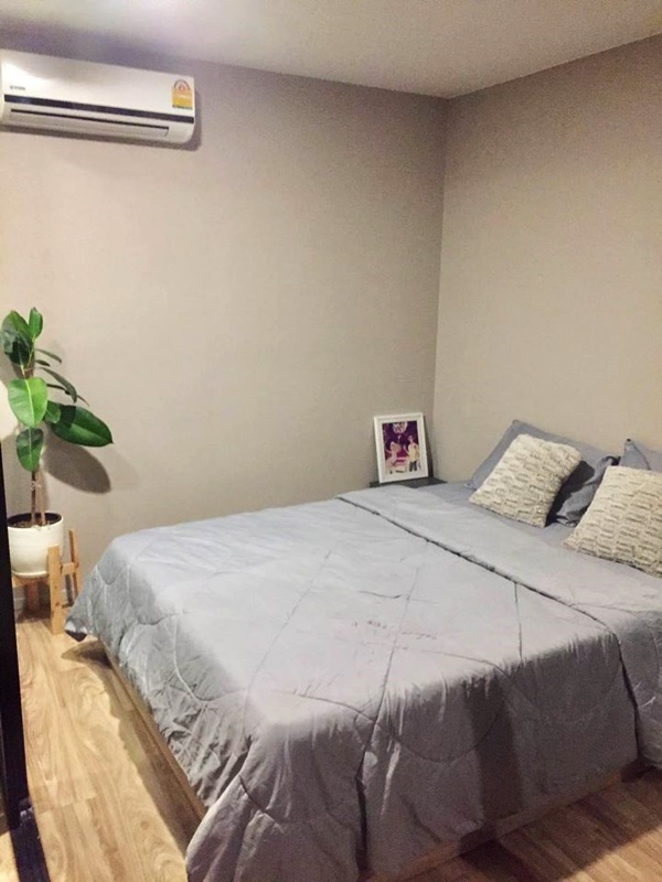 ให้เช่า บลอสซั่ม คอนโด สาทร-เจริญราษฎร์ 30 ตร.ม. 1 ห้องนอน เช่า 13,500 บ/ด