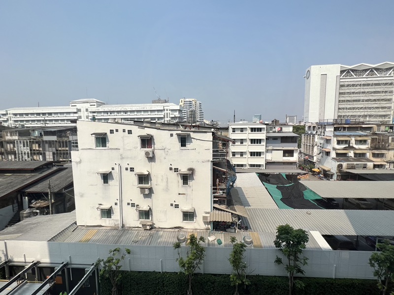 ให้เช่าคอนโด เดอะ มูฟ ราม 22 พื้นที่ 24 ตร.ม. 1 ห้องนอน เช่า 9,500 บ/ด