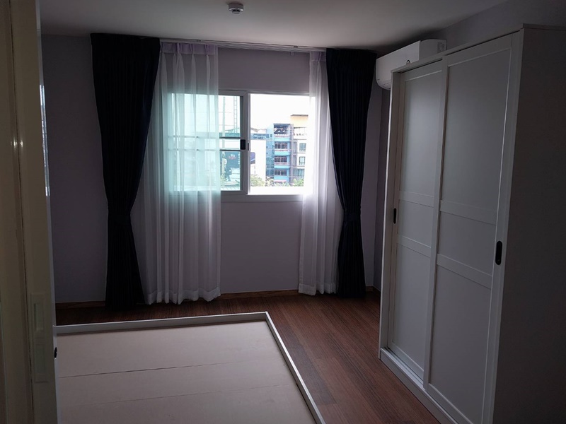 ให้เช่าคอนโด ลุมพินี คอนโดทาวน์ เอกชัย 48 พื้นที่ 35 ตรม. 1 ห้องนอน เช่า 9,500 บ/ด